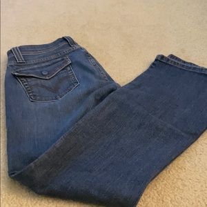 Levi’s 542